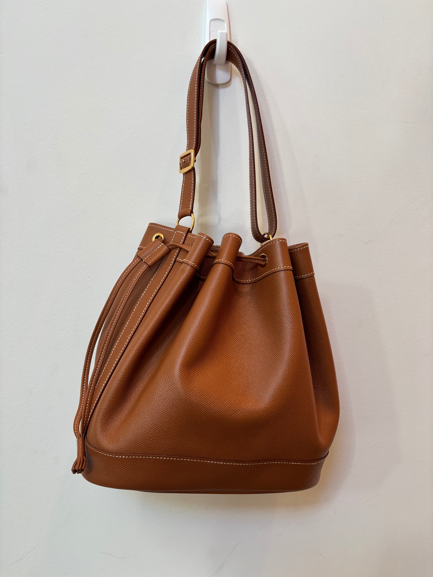 HERMES Market Bucket Bag
